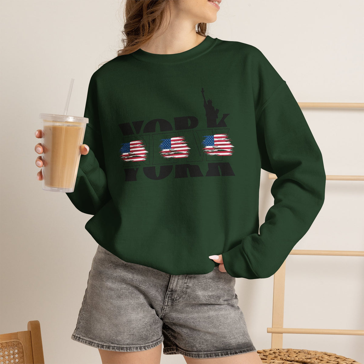 New York American Flag Sweatshirt Premium Design SKIALFA Unisex