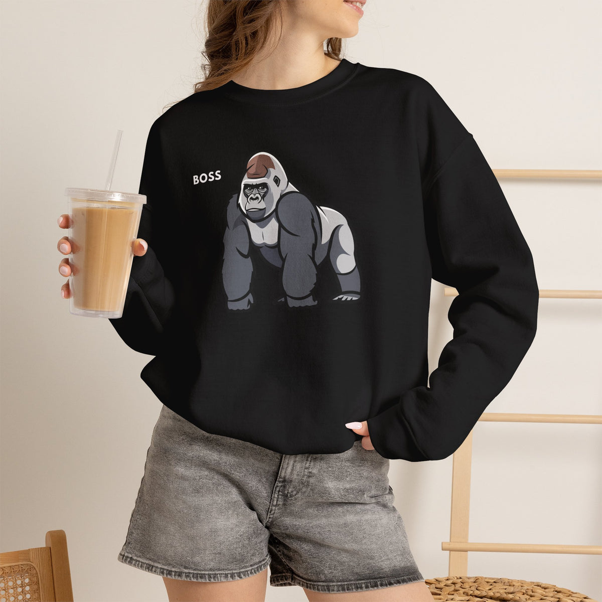 BOSS Gorilla Sweatshirt Premium Design SKIALFA Unisex