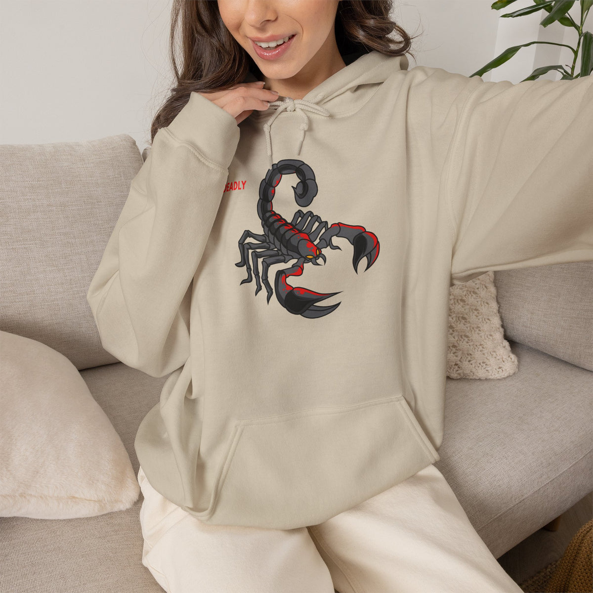 DEADLY Scorpion Hoodie Premium Design SKIALFA Unisex