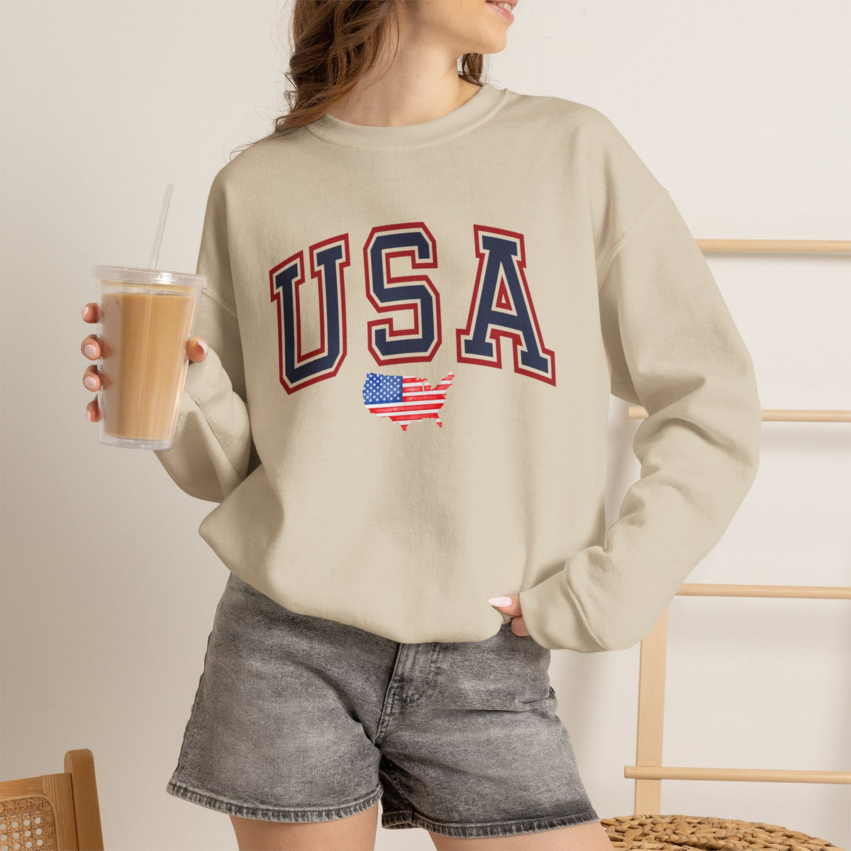 USA Flag Sweatshirt Premium Design SKIALFA Unisex
