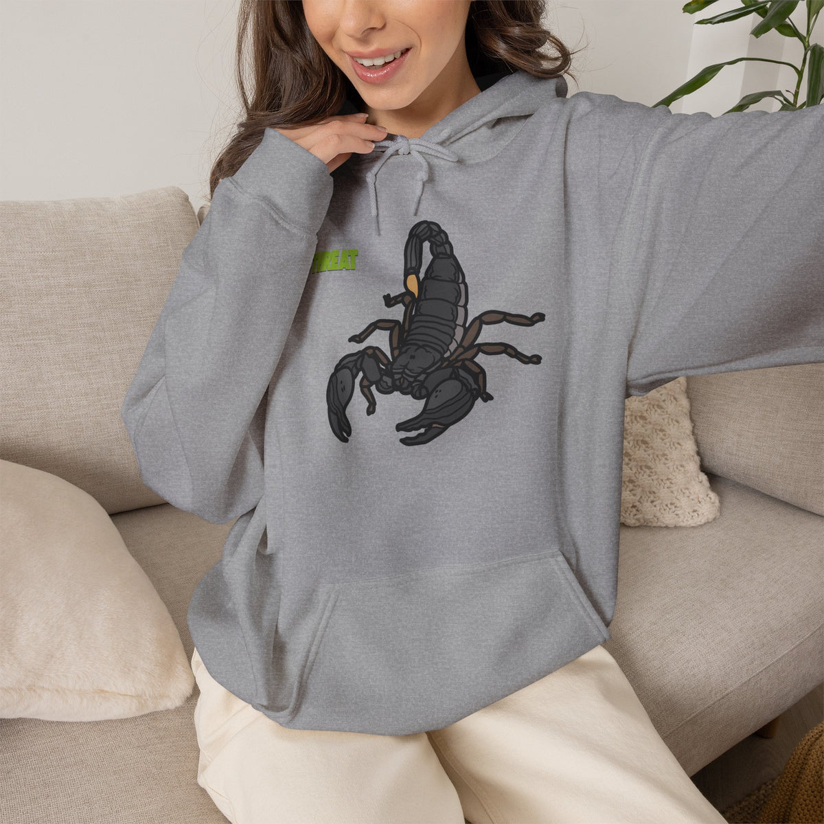 THREAT Scorpion Hoodie Premium Design SKIALFA Unisex