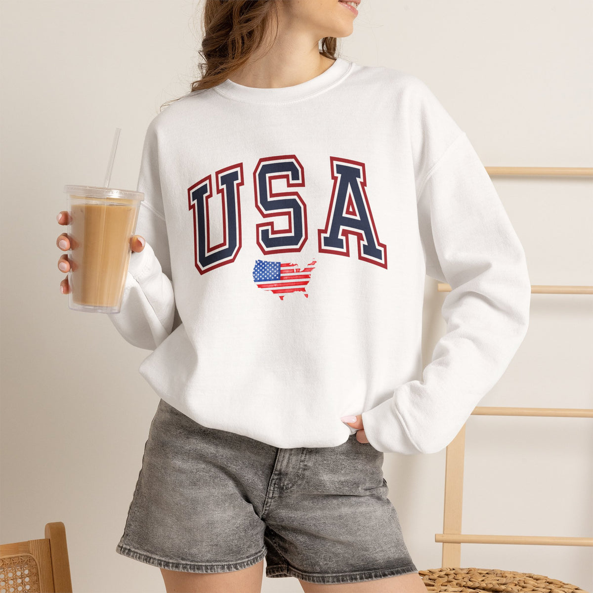 USA Flag Sweatshirt Premium Design SKIALFA Unisex