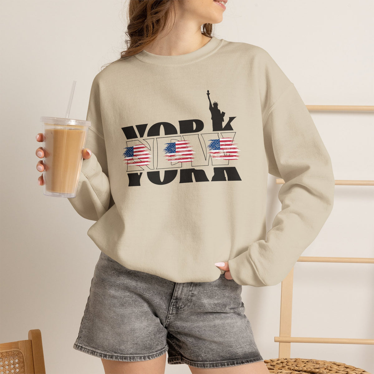New York American Flag Sweatshirt Premium Design SKIALFA Unisex