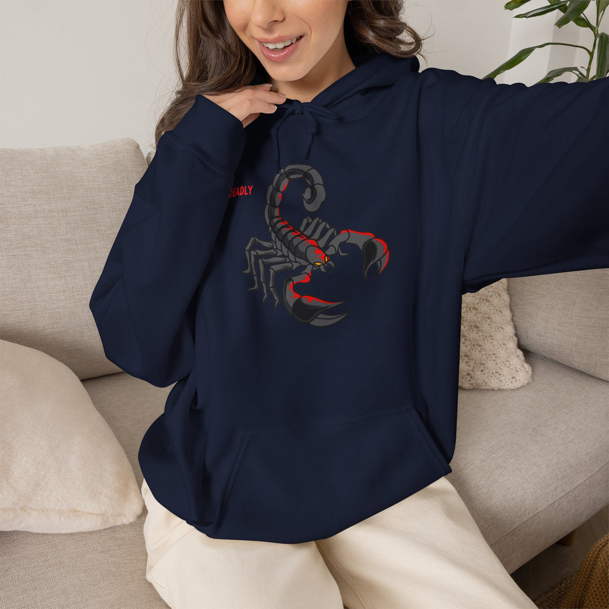 DEADLY Scorpion Hoodie Premium Design SKIALFA Unisex
