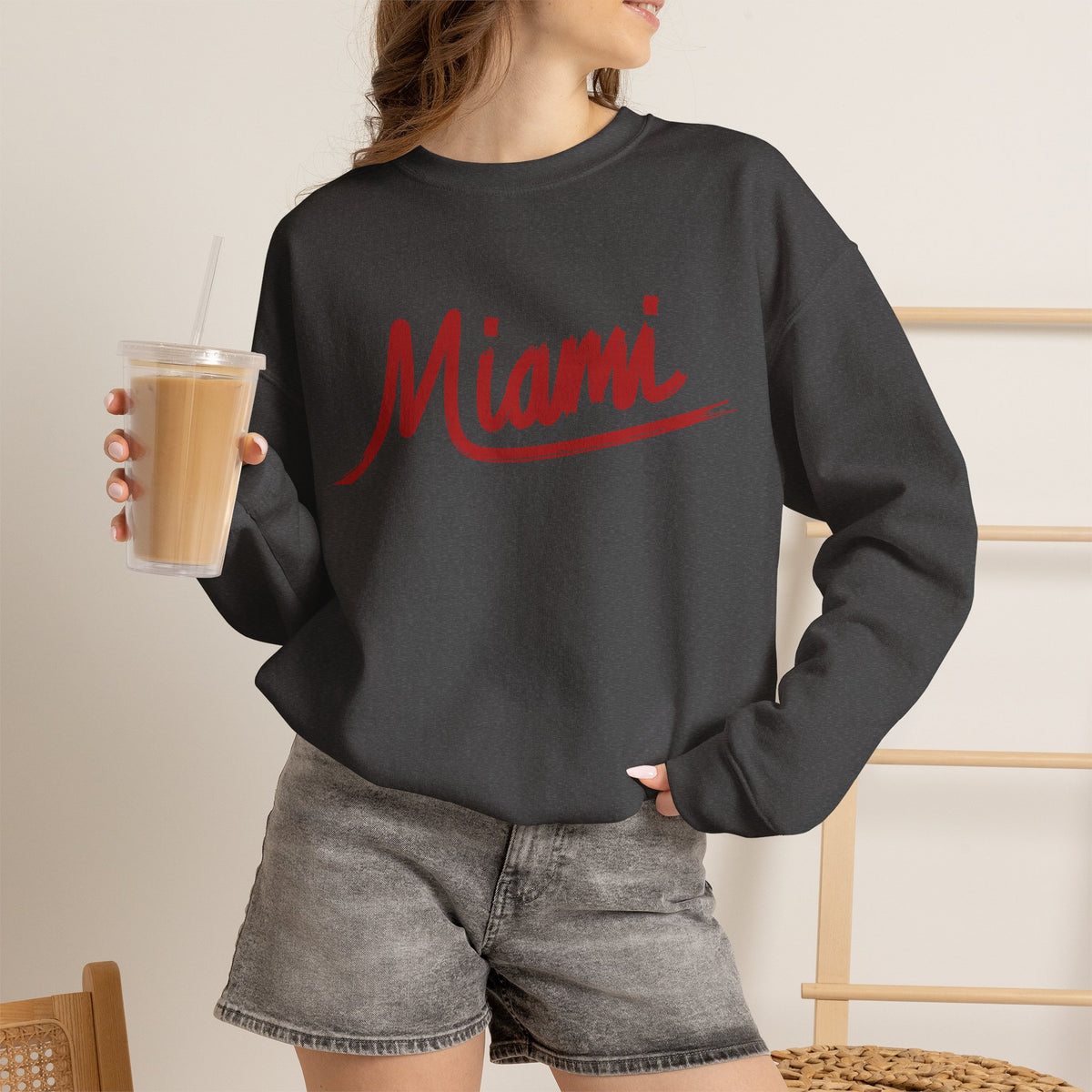 Miami Sweatshirt Premium Design SKIALFA Unisex