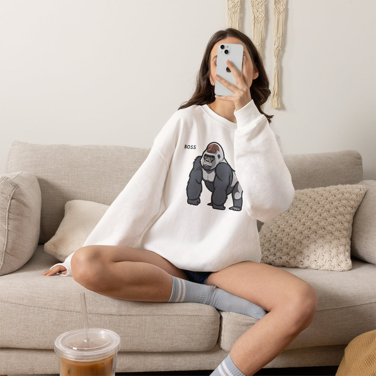 BOSS Gorilla Sweatshirt Premium Design SKIALFA Unisex