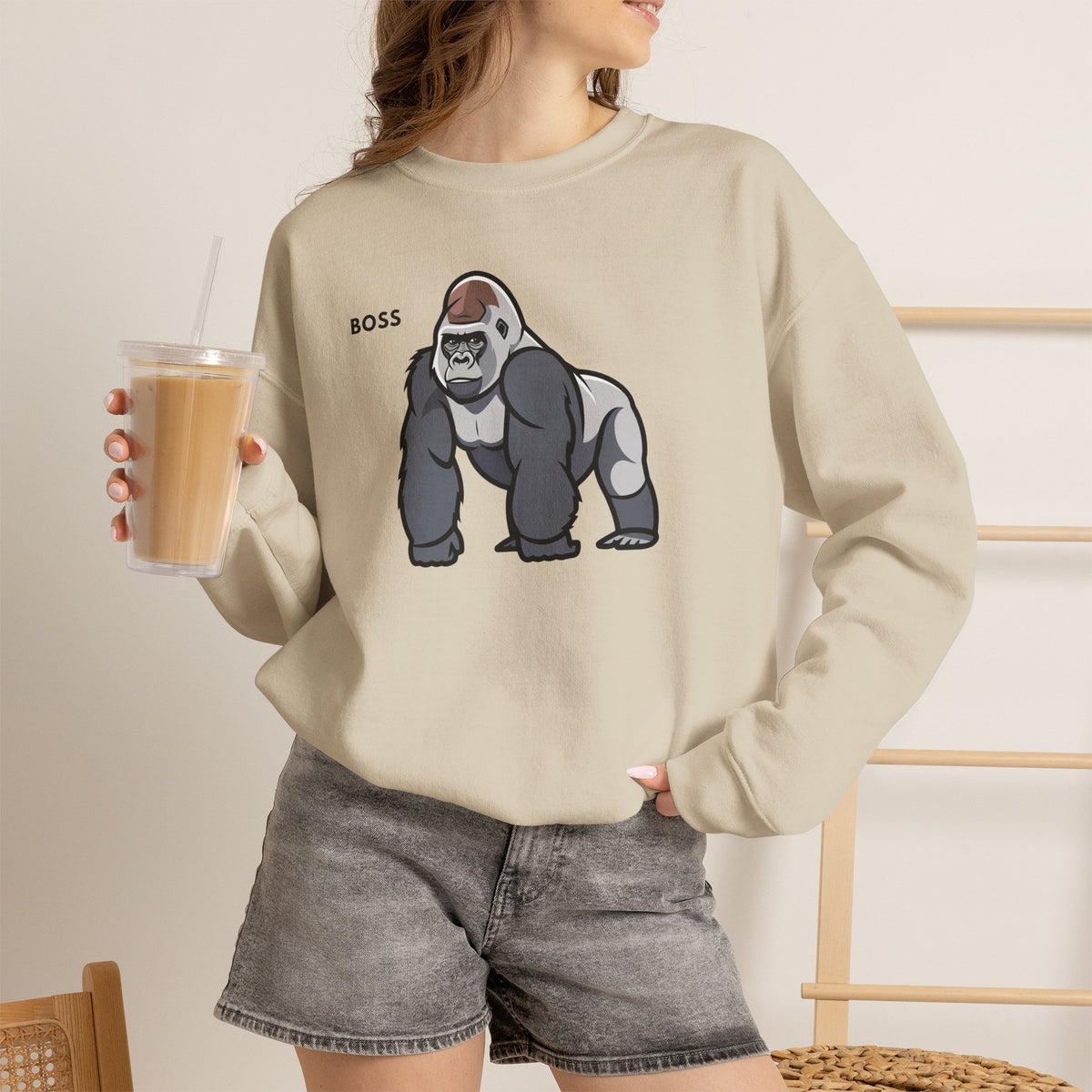 BOSS Gorilla Sweatshirt Premium Design SKIALFA Unisex