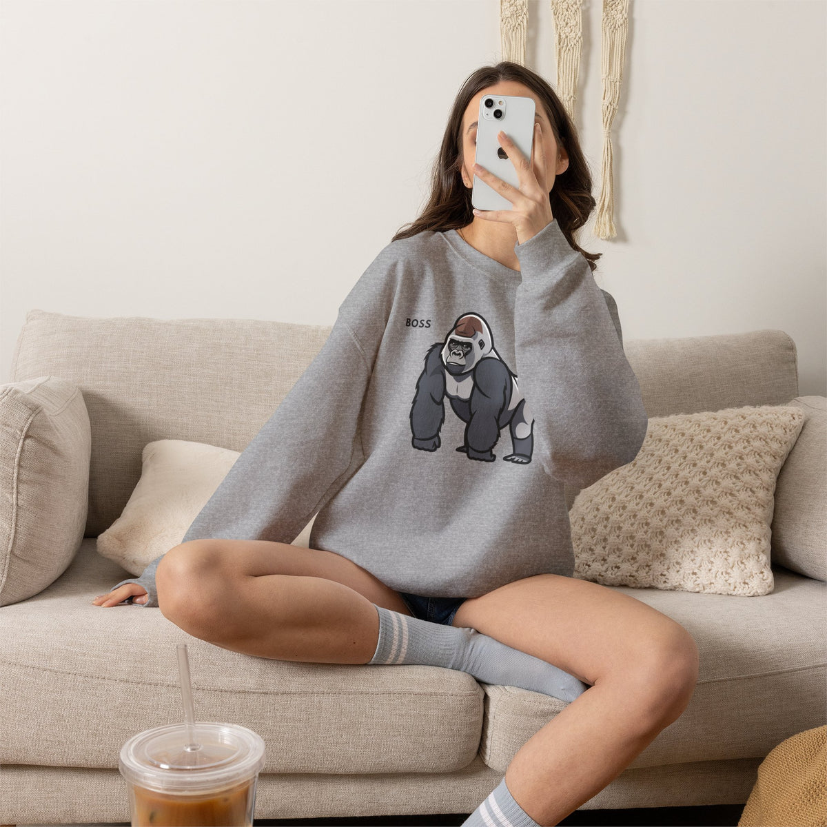 BOSS Gorilla Sweatshirt Premium Design SKIALFA Unisex